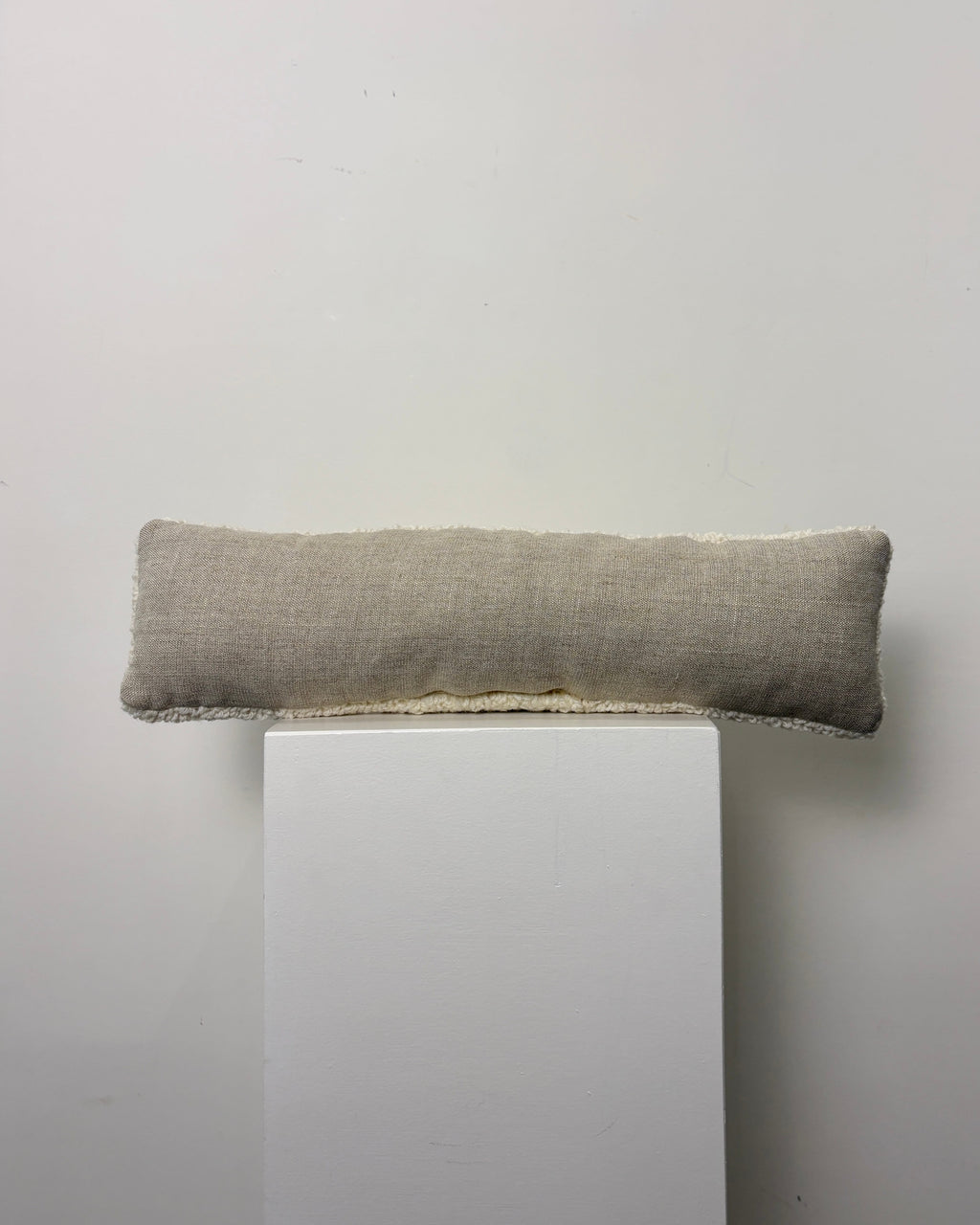'Elongated Ladder' | Tufted Long Rectangle Cushion