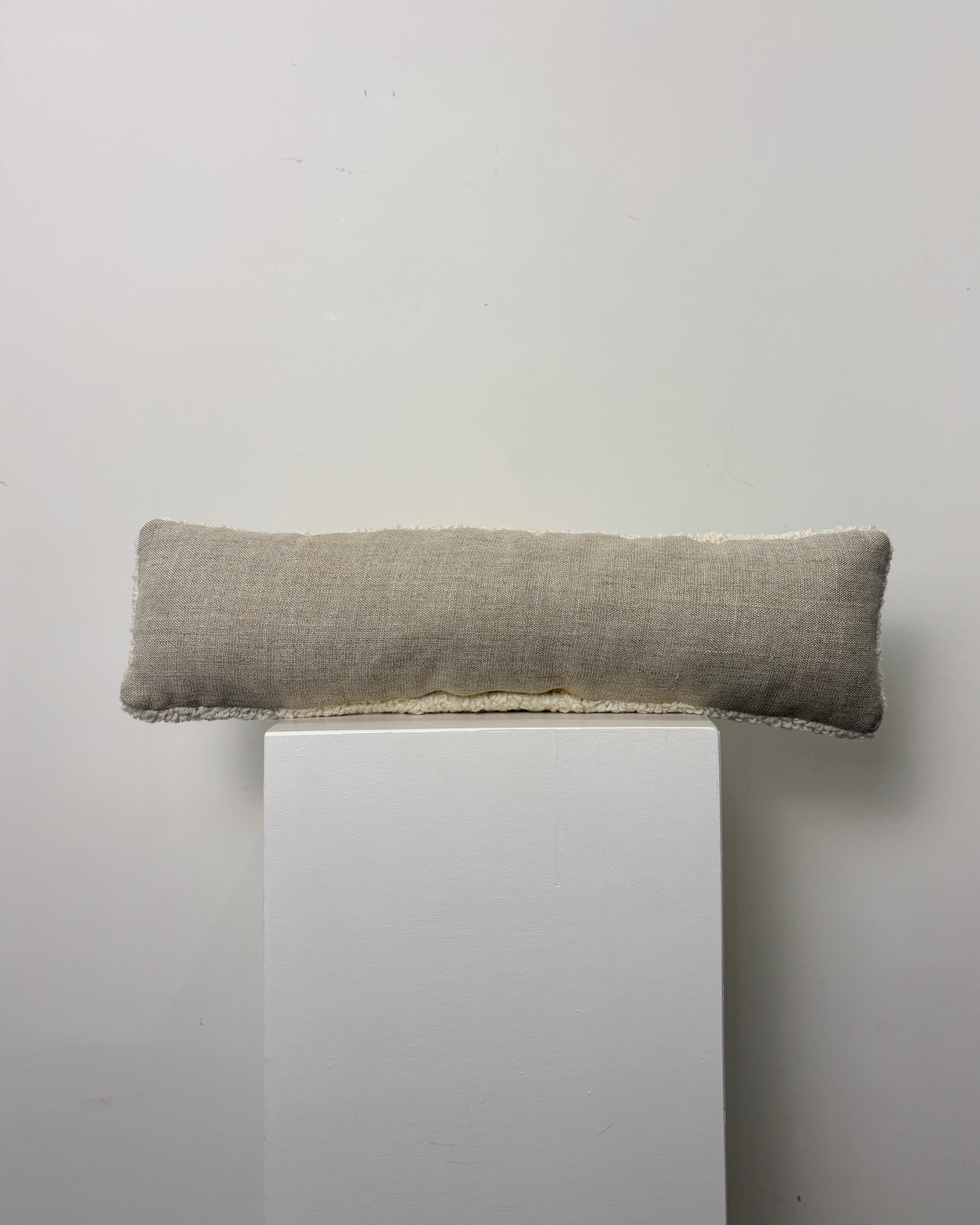 'Elongated Ladder' | Tufted Long Rectangle Cushion