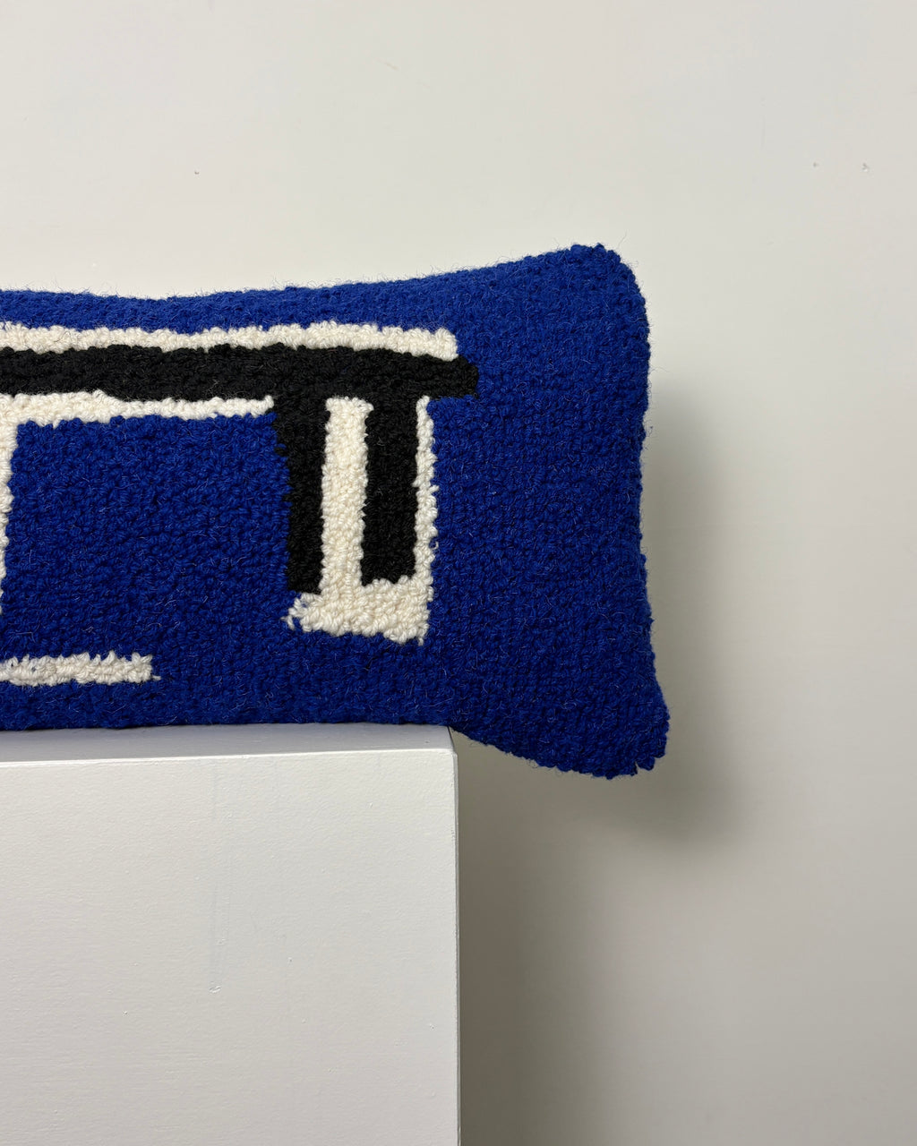 'Resting' | Tufted Rectangle Cushion